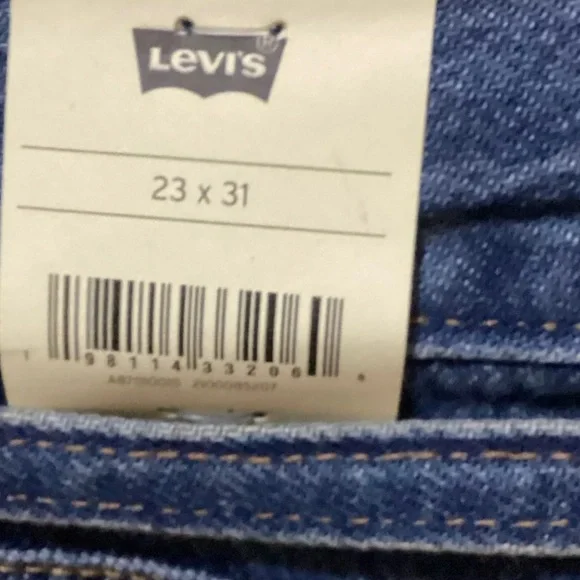 Levi’s XL Straight Frankies Dream Jeans (NWT) (Size: 23 X 31) - Picture 10 of 15